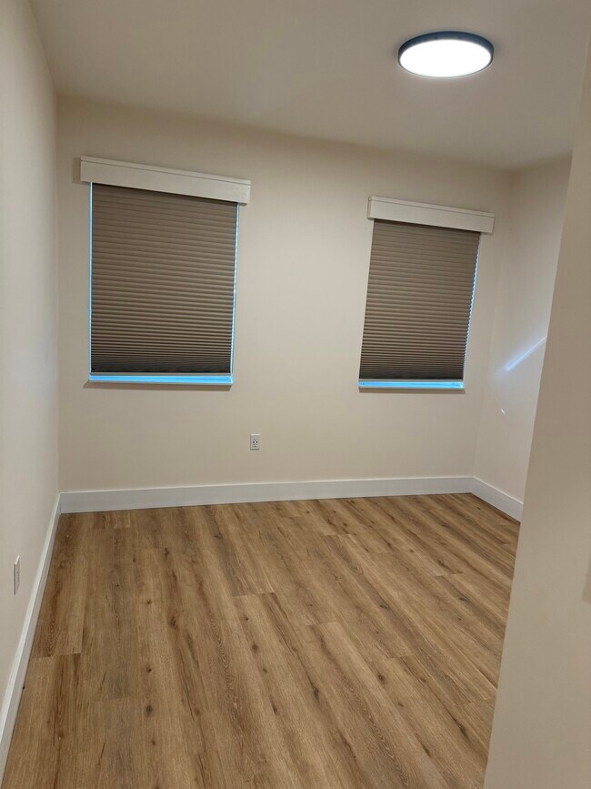 Building Photo - 133 Truxton Dr