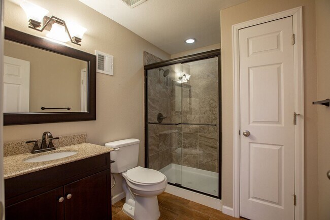 Building Photo - 5 Bedroom Home in Windsor Colorado