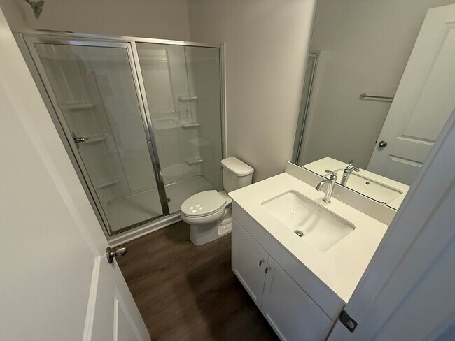 Building Photo - Brand New Townhome in the heart of Ballant...