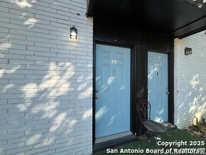 Building Photo - 2802 Lasses Blvd