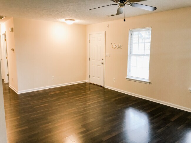 Living Room - 237 Alta Ln