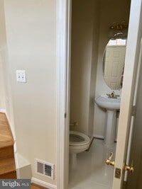 Building Photo - 2822 Laura Gae Cir