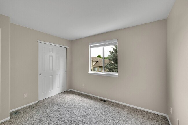 Building Photo - $3,495.00 - 5 Beds, 3.5 Baths, Single Fami...