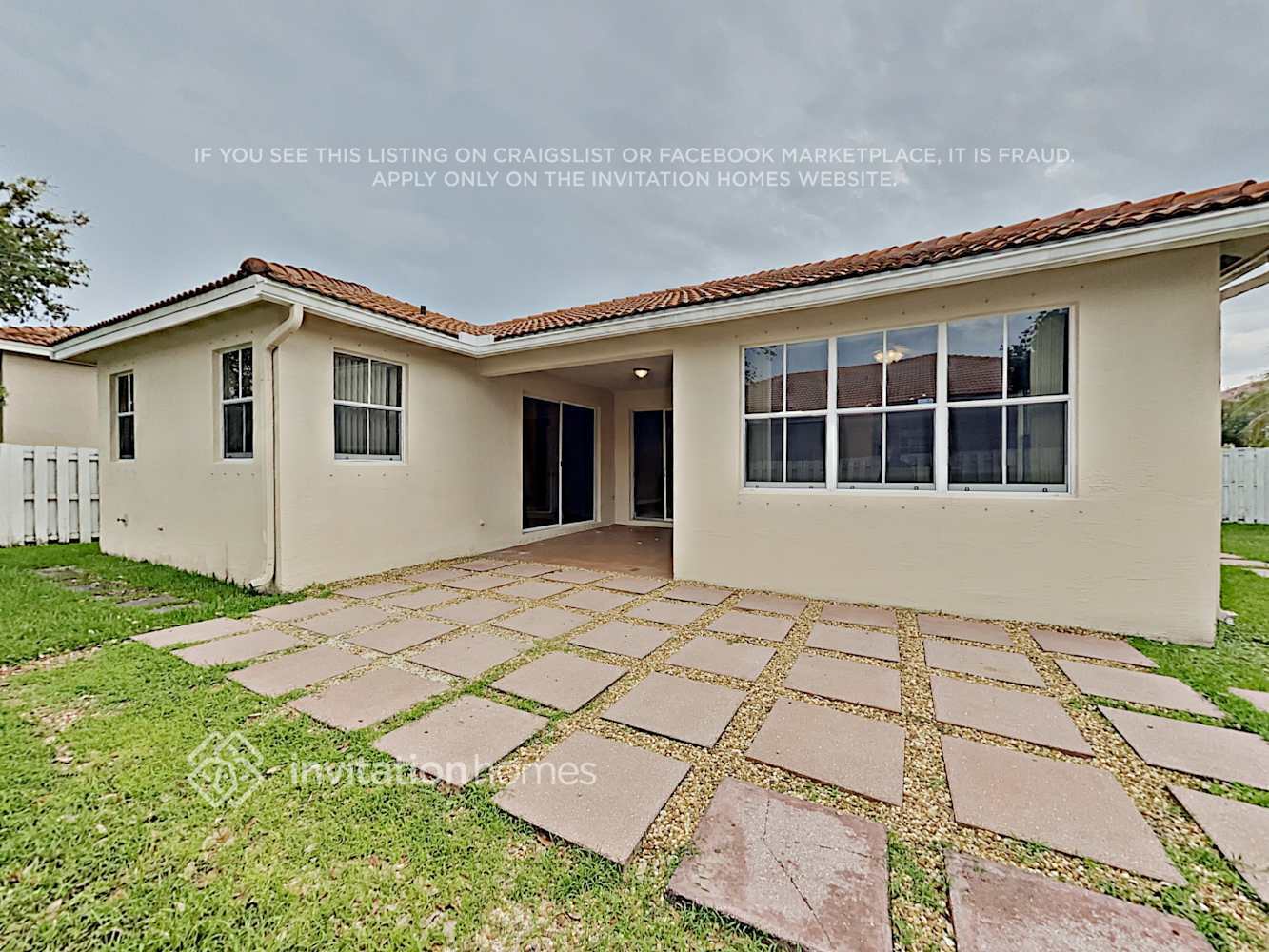 Building Photo - 1339 NW 166th Ave