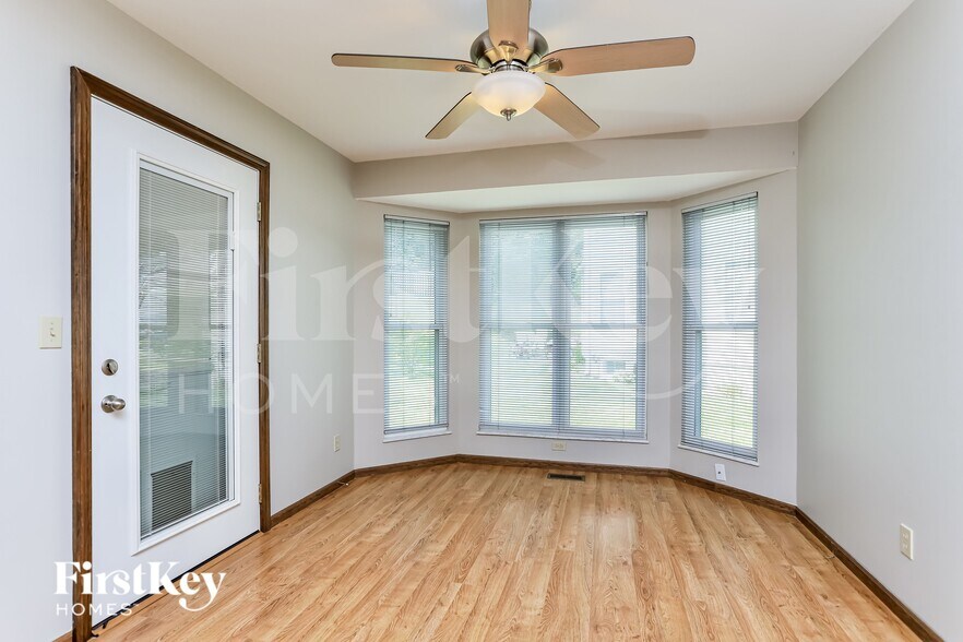 Building Photo - 3741 Majestic Ct