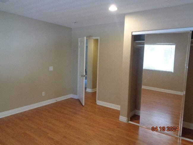 Building Photo - Large West Lancaster 2 Story Built in 2004 with 3638 sq. ft.