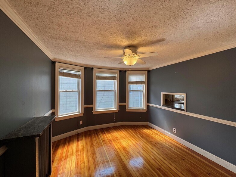 Building Photo - 57 Clarendon Ave