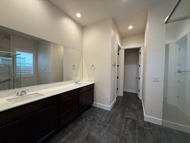 Building Photo - Beautiful single story Toll Brothers Home in The Prestiges Stonebrook Community