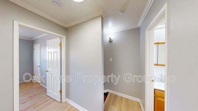 Building Photo - 623 F St