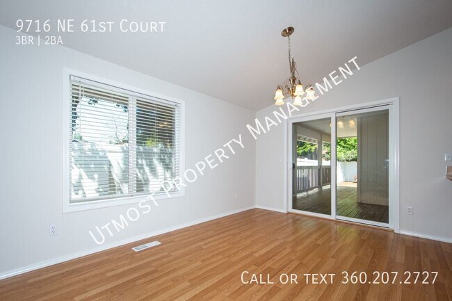 Building Photo - 9716 NE 61st Ct