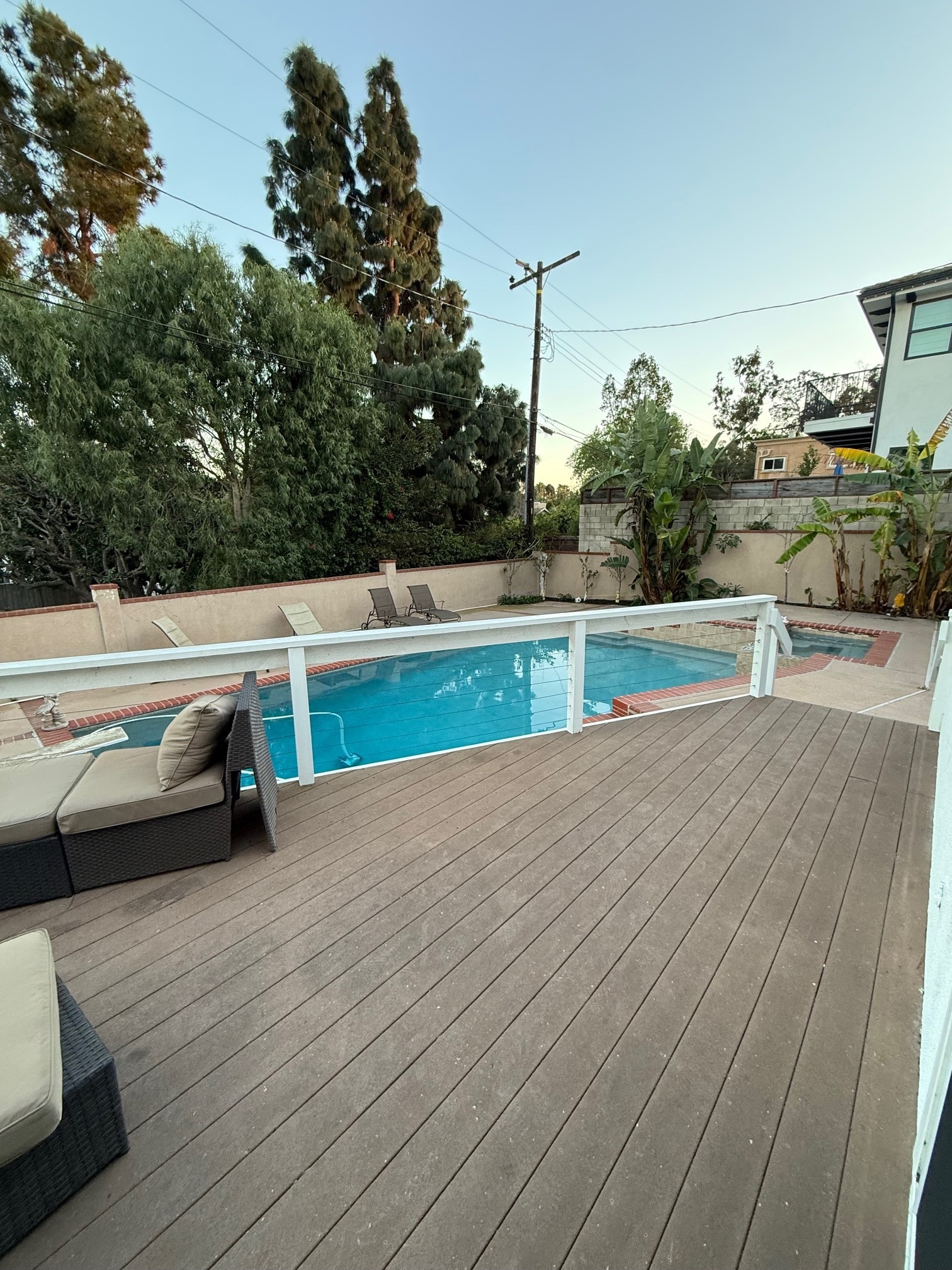 Building Photo - 2396 Redlands Dr