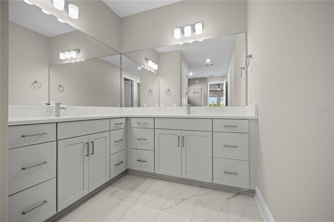 Building Photo - 17534 Savory Mist Cir
