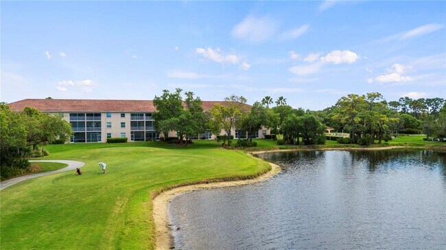 Building Photo - 8750 Olde Hickory Ave