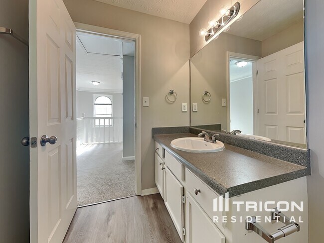 Building Photo - 1110 Karastan Court SW Marietta GA