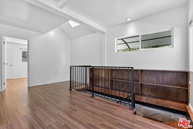 Building Photo - 21549 Summit Trail