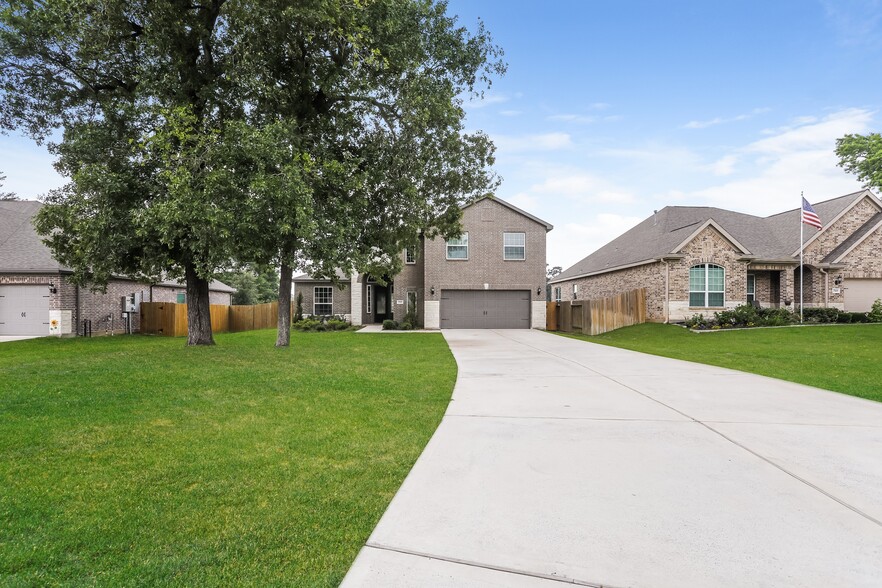 Building Photo - 7565 Tyler Run