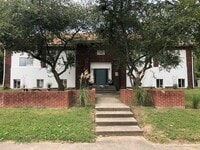 Building Photo - 2810 Wills St