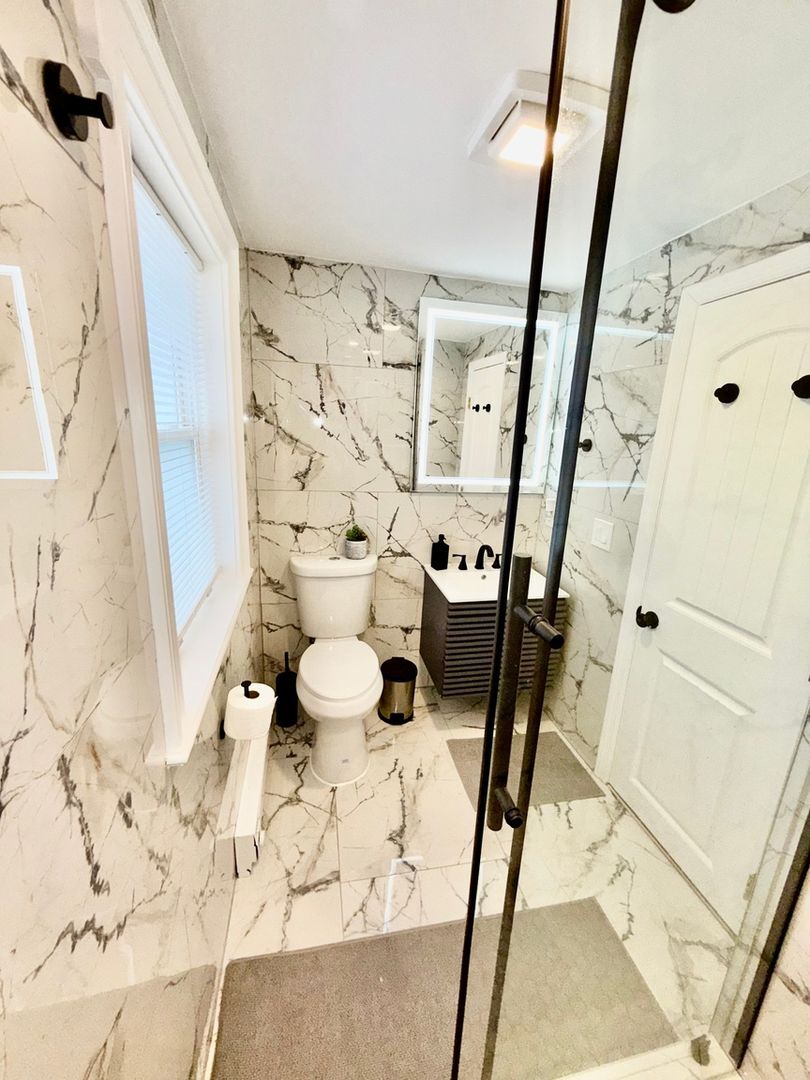 Building Photo - 48A E Pembroke Rd