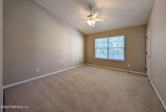 Building Photo - 7511 Scarlet Ibis Ln