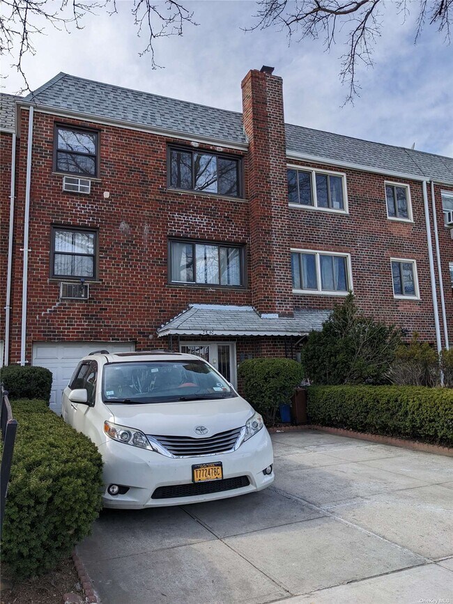 254040 Parsons Blvd 254040 Parsons Blvd Queens NY 11354 Apartment Finder