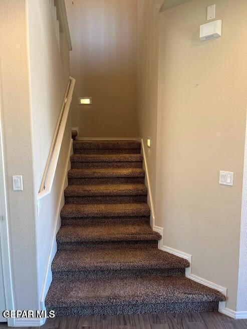 Building Photo - 7561 Red Cedar Dr