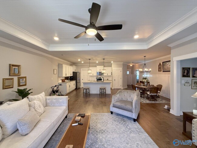 Building Photo - 445 Legend Oak Way SW