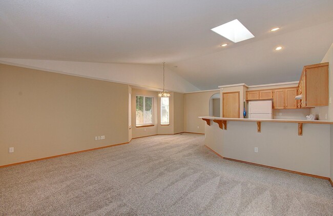 Building Photo - 3bd 2ba Ranch Style Home in North Salmon Creek - Avail Now!