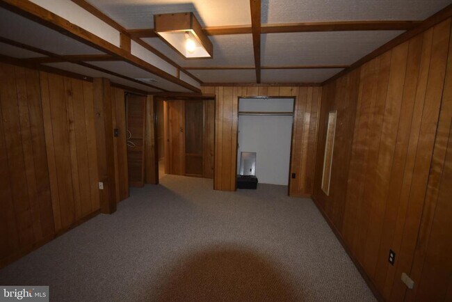 Building Photo - 3931 Dominion Dr