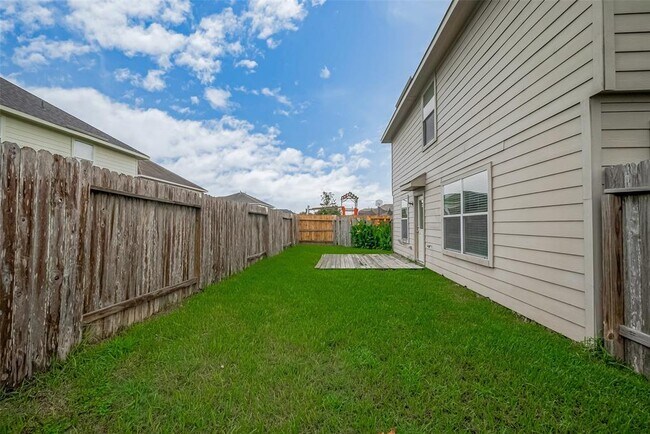 Building Photo - 6026 Stockholm Ct
