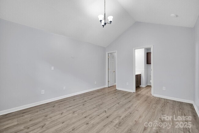 Building Photo - 8041 Christmas Ct