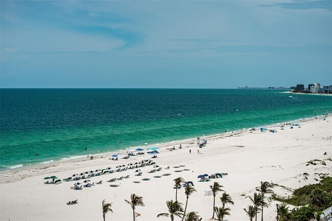 Building Photo - 3820 Gulf Blvd