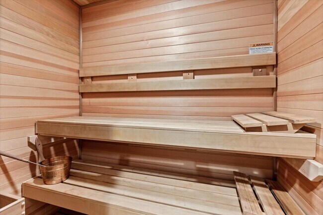 Building Photo - 1823 W Race Ave