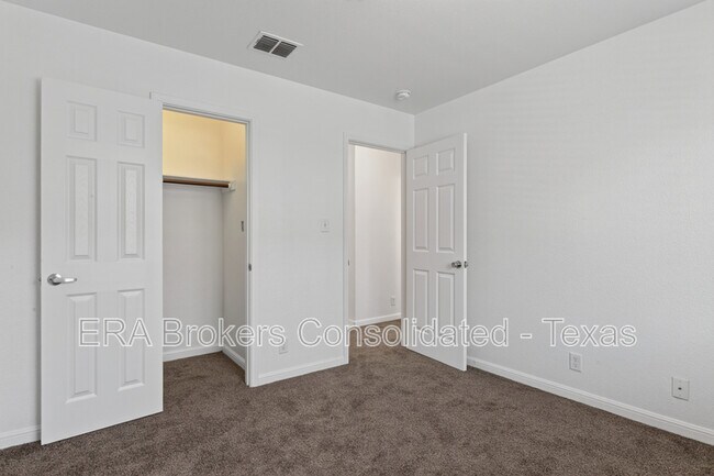 Building Photo - 7703 Brisbane Bend