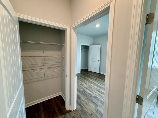 Building Photo - New Legacy Farms Home | Resort-Style Amenities!