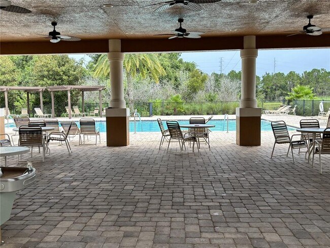 Building Photo - 11155 Savannah Landing Cir