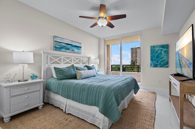 Building Photo - 3800 N Ocean Dr