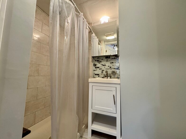 Building Photo - 91 Hancock St