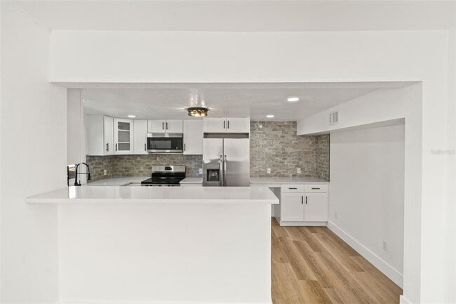 Building Photo - 4606 W Paxton Ave