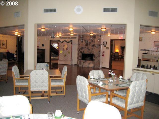 Building Photo - 13775 SW Scholls Ferry Rd