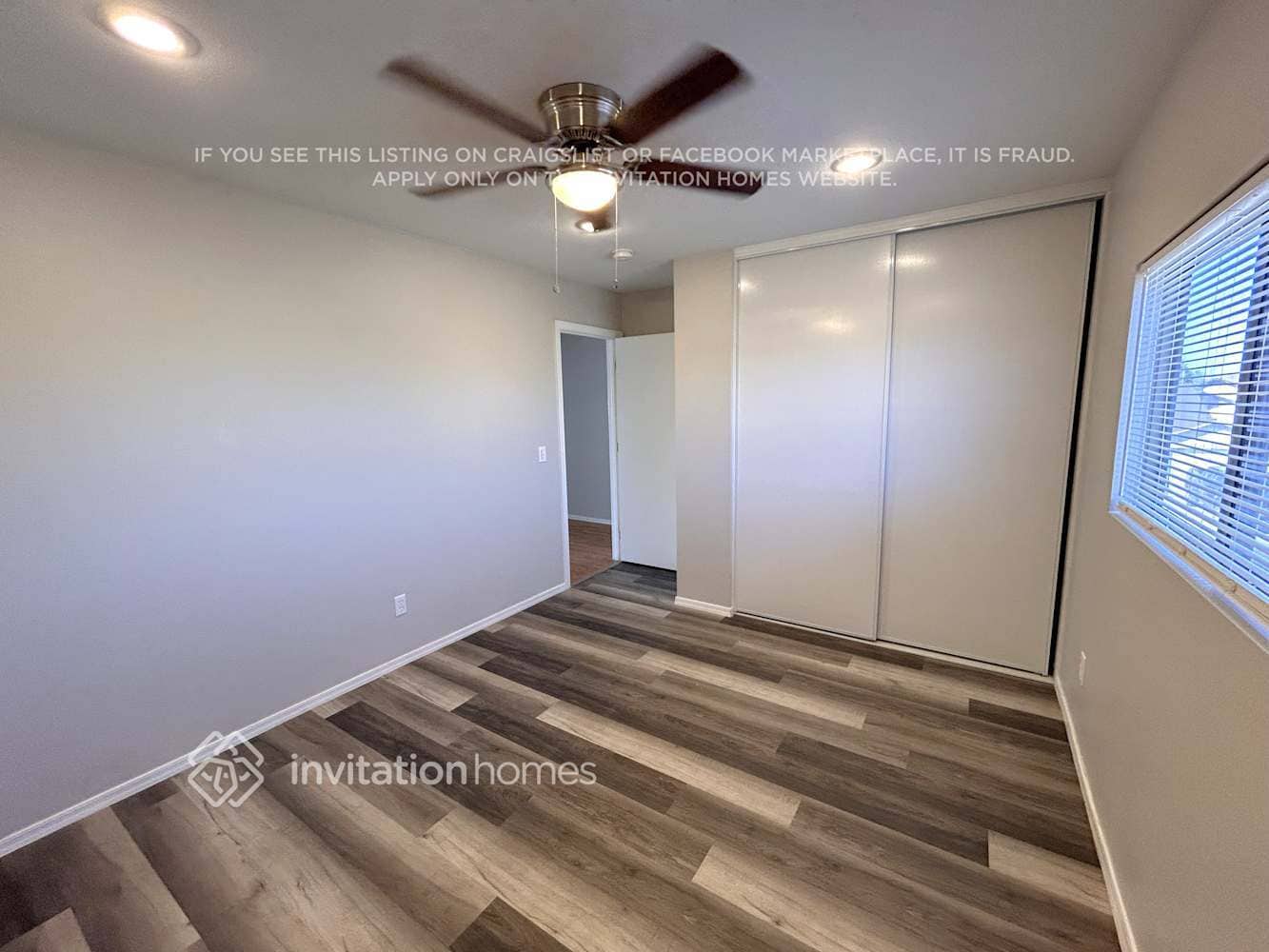 Building Photo - 11545 W Larkspur Rd