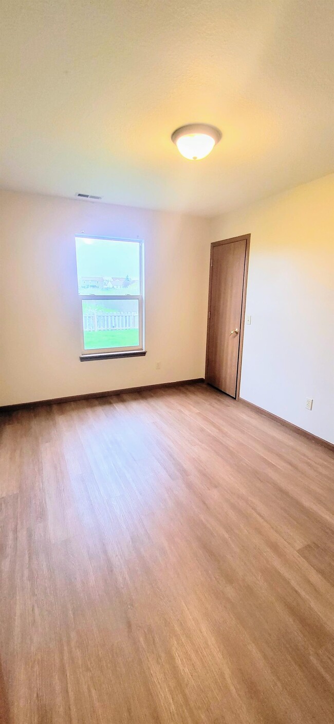 Building Photo - 4730 Anglers Ln