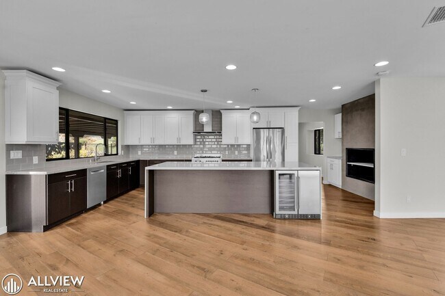 Building Photo - Stunning 4 Bed Poway Home with Views, Pool & Outdoor Oasis