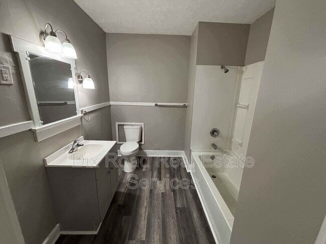 Building Photo - 67-69 W Hudson Ave