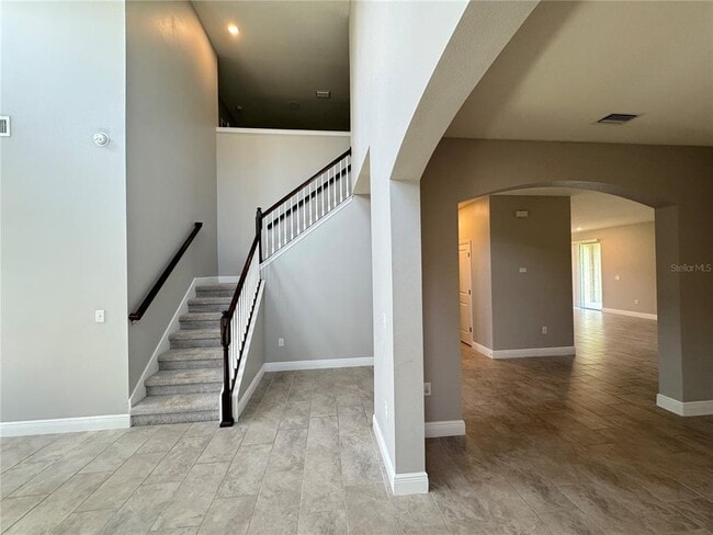 Building Photo - 1381 Bering Rd