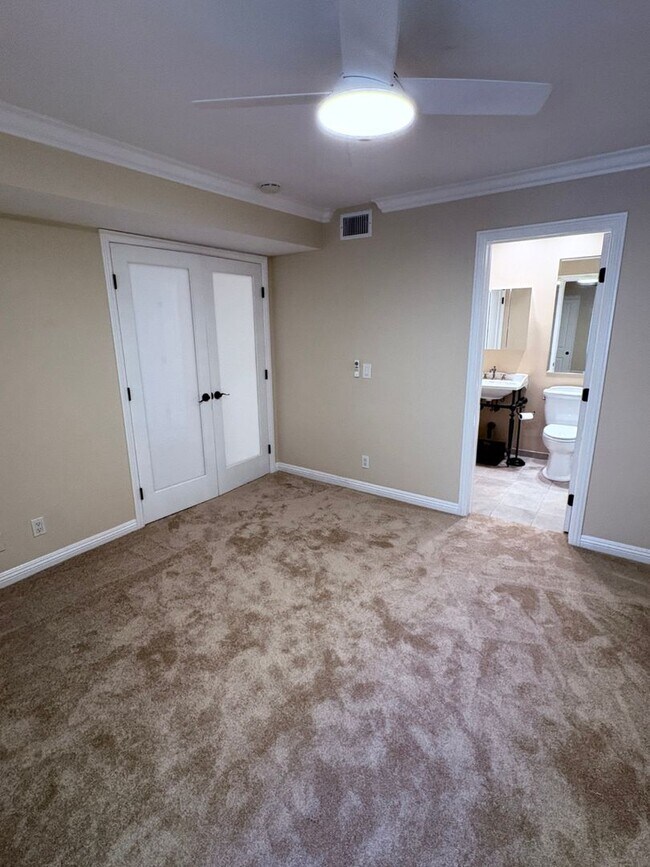 Building Photo - 3207 Moritz Dr