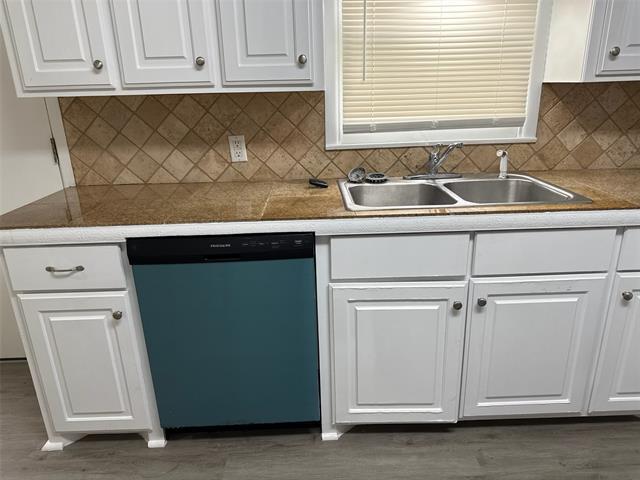 Building Photo - 709 Glenhaven Dr