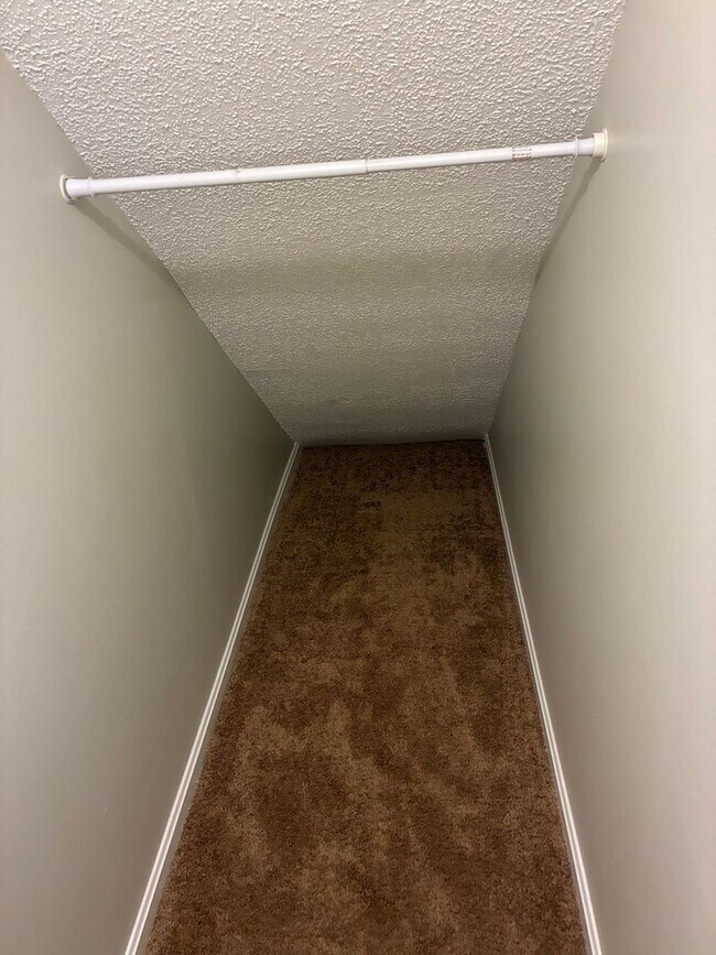 Building Photo - ***NEW Price***