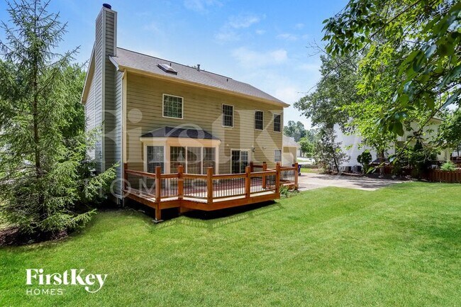 Building Photo - 16030 Surfview Ct