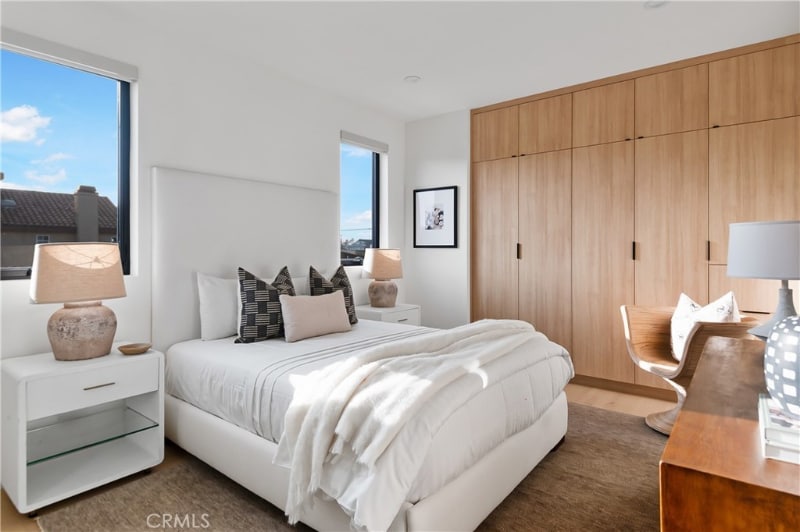 Building Photo - 12213 Allin St