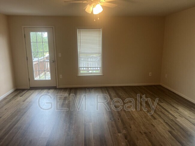 Building Photo - 35122 Saba Pl